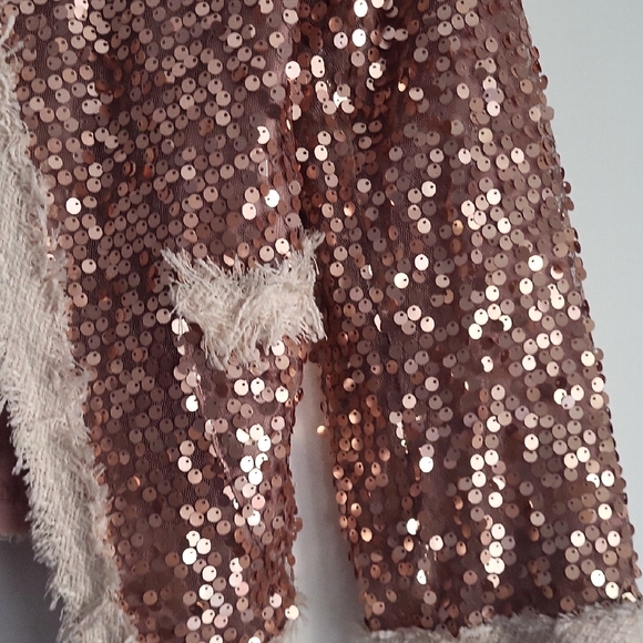NWT Chic Sequin Jacket with Cream Trim - Picture 3 of 5